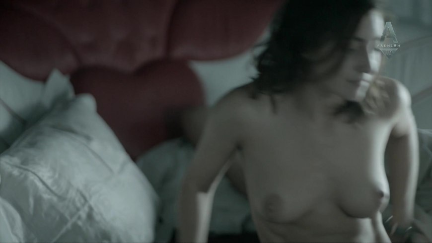 Мария Шумакова голая в сериале "сладкая жизнь"