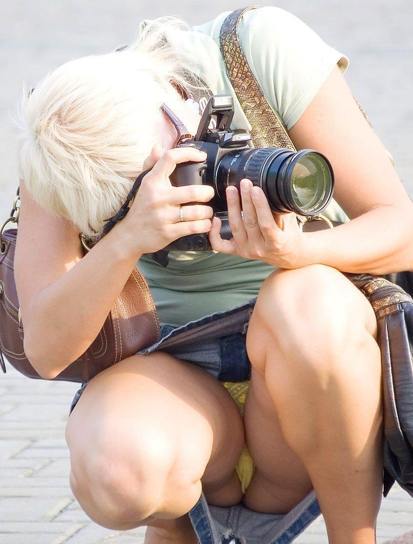 Засветила интимные места