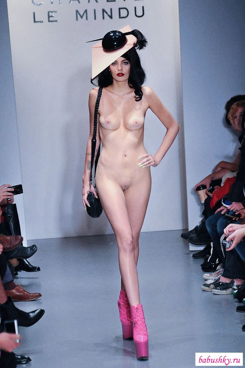 Madalina pica фото