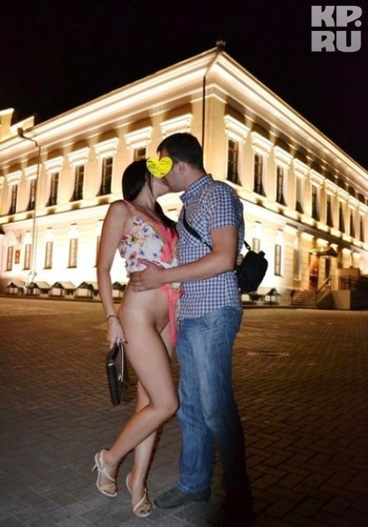 Эротическая фотосессия у Кремля