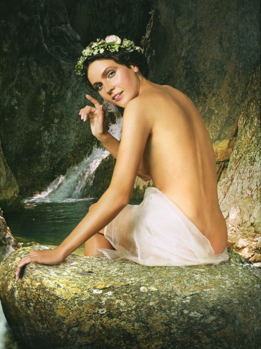 Анастасия Чернобровина nude