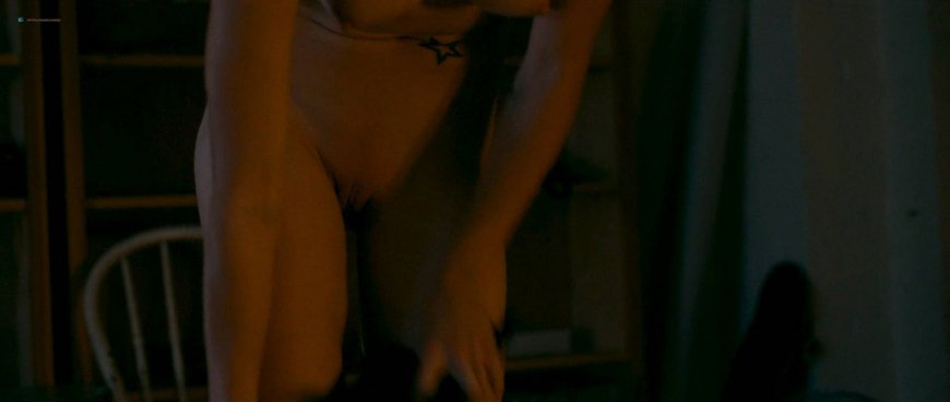 Натали Крилл Natalie Krill голая