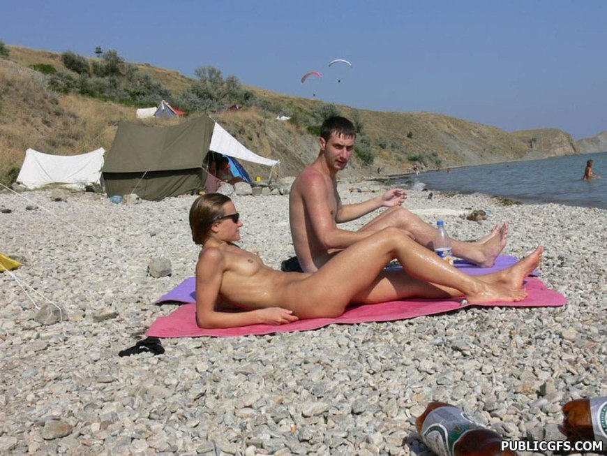 Голые на пляже черного моря