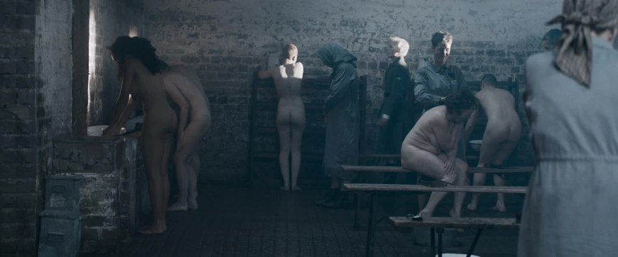 Татьяна Васильева разделась в фильме