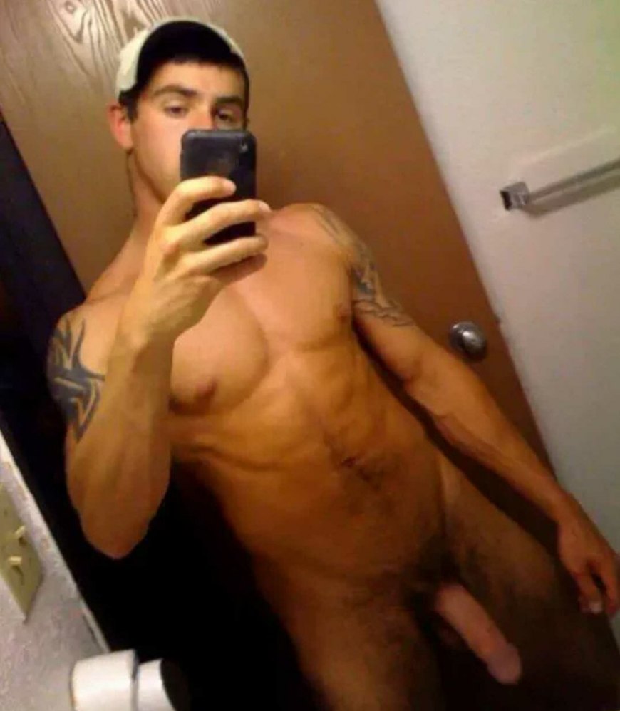 Эротические селфи мужчин