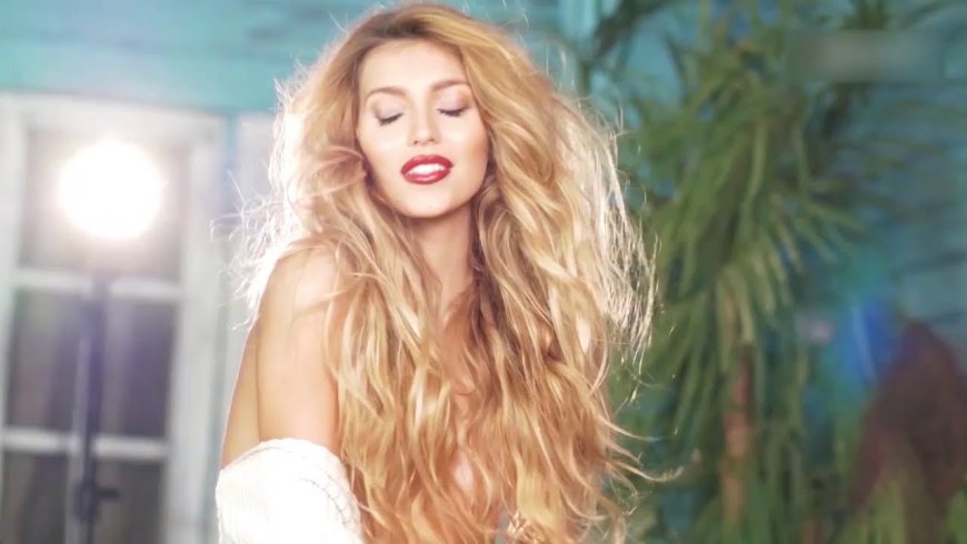 Регина Тодоренко Максим