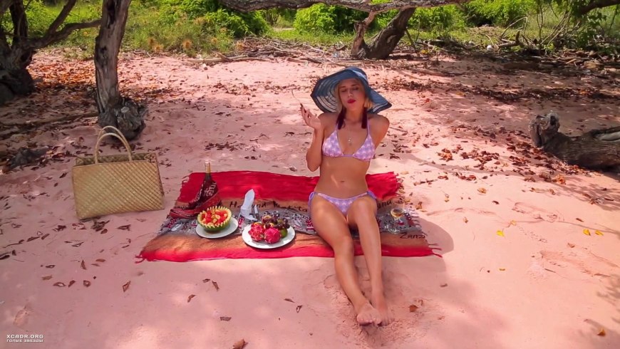 Маша Орел и Решка по морям