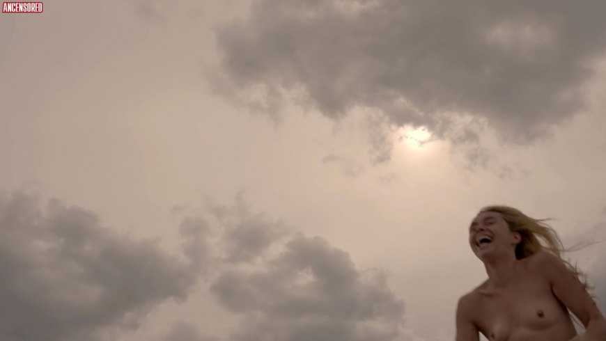 Магдалена Бочарская голая