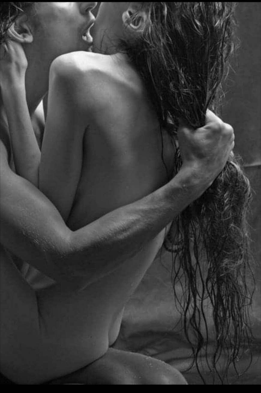 Красивый страстный куни