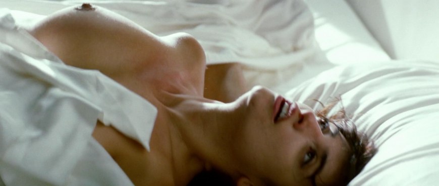 Пенелопа Крус сиськи в фильмах