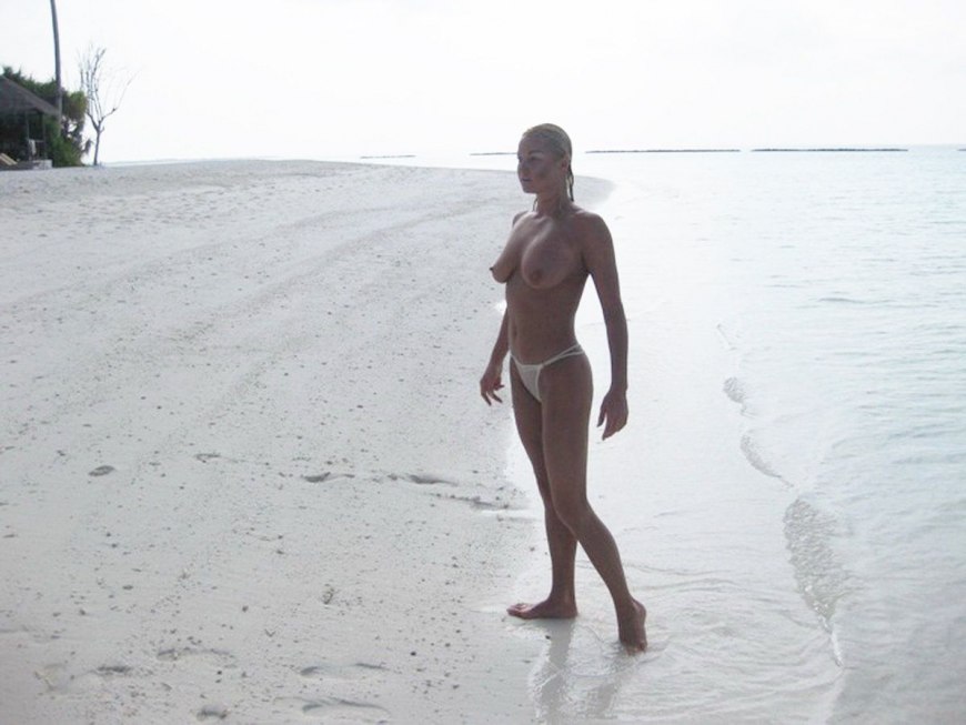 Голая Волочкова раздвинула ноги