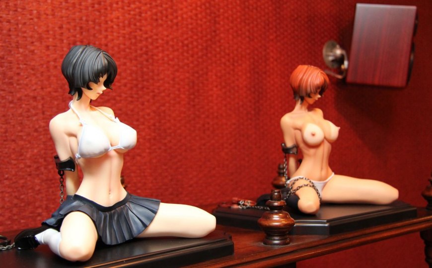 Японские фигурки хентай