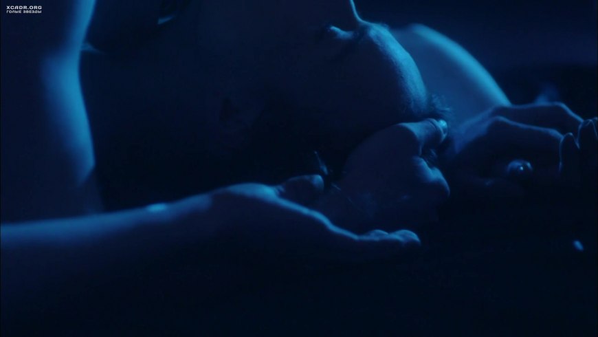 Голая Мария Миронова фильм олигарх 2002