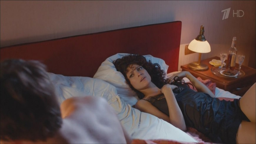 Анна Чиповская фильмы постельные сцены