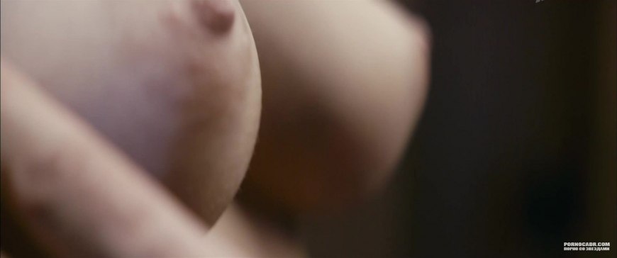 Юлия Снигирь голая в фильме