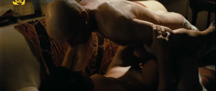 Джованна Антонелли голая в фильме