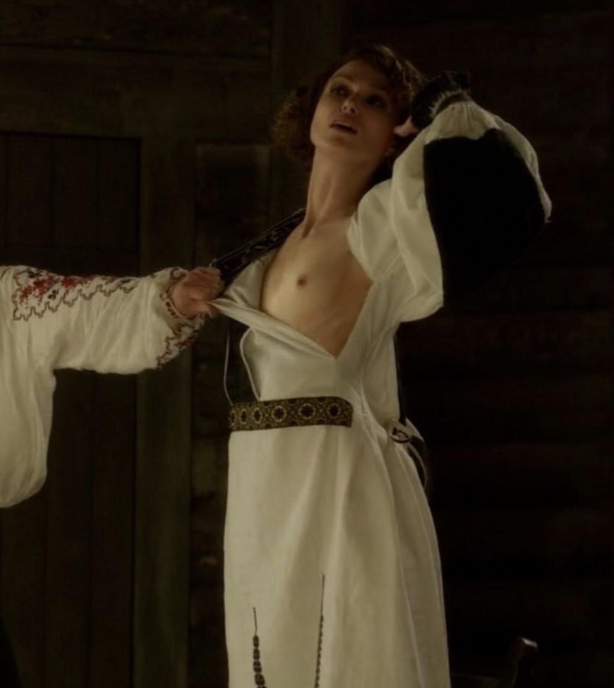 Кира Найтли голая Колетт