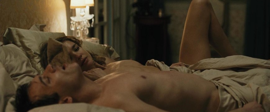 Взрослые женщины в теле ню