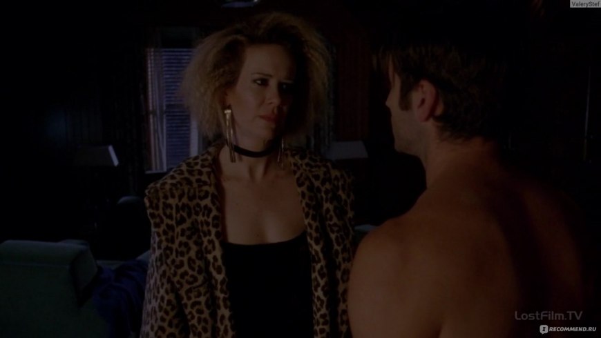Сара Полсон топлесс