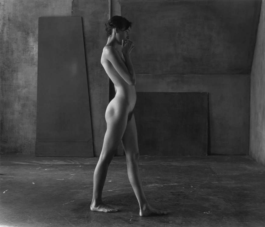 Фото ню Кристиан Коиньи