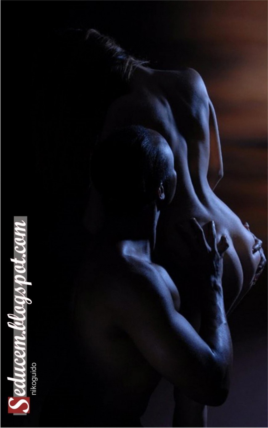 Эротические гифки на пляже ночью