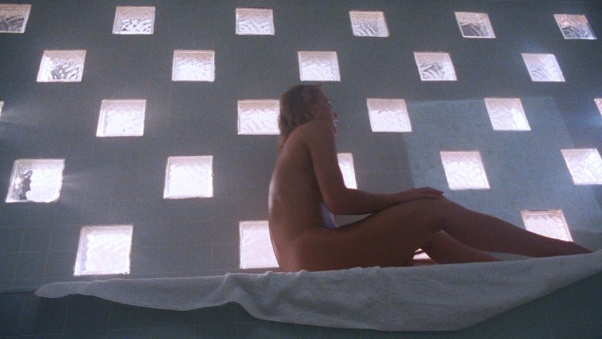 Холли Вебер Гробница дьявола голая