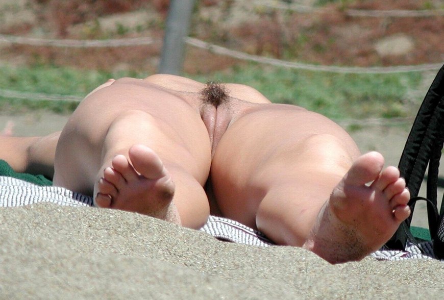 Голые женщины подглядывание