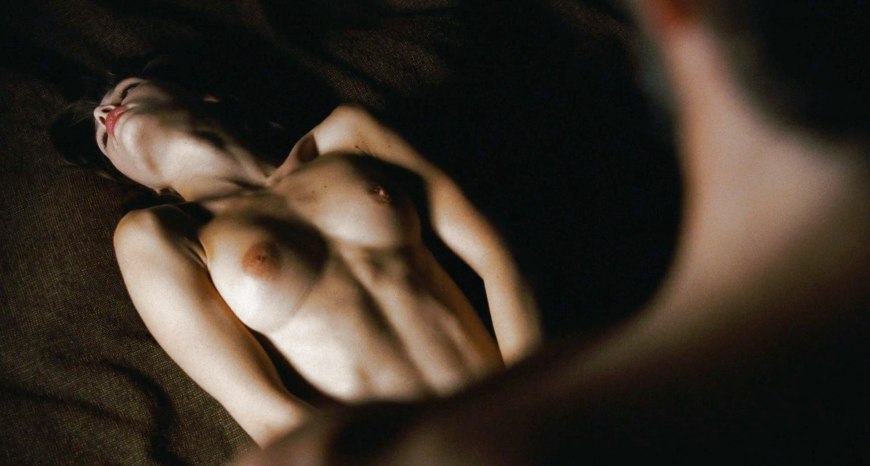 Софи Куксон голая голая