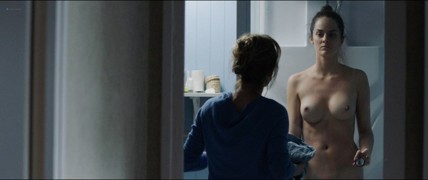 Ноэми Мерлан горячие