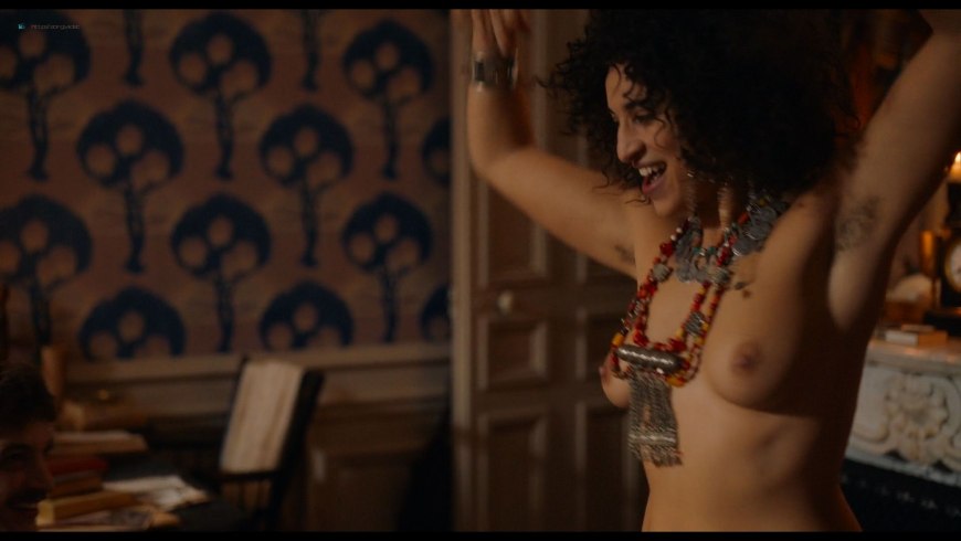 Амира касар голая Куриоса