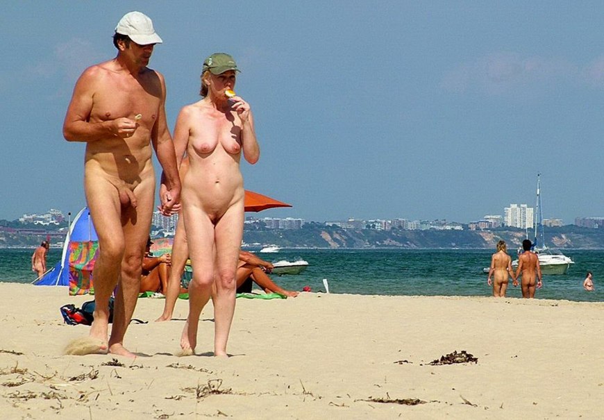 Семейные нудисткие пляжи