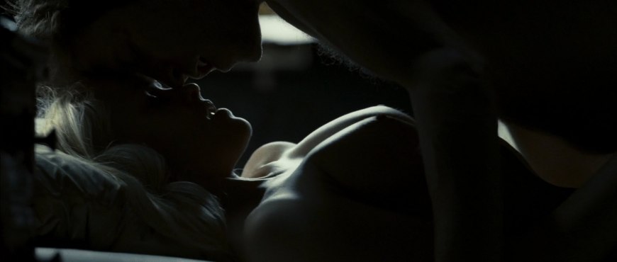 Тереза Палмер постельные сцены