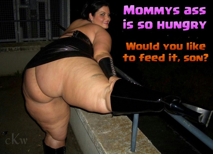 Зрелые толстушки в колготках и чулках