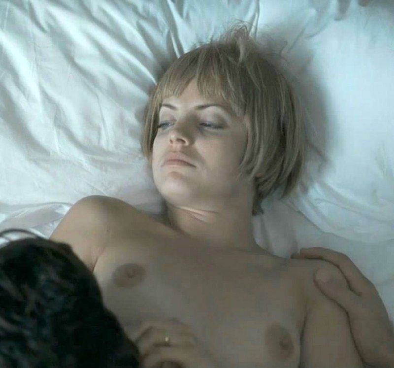 Мена Сувари красота по американски nude