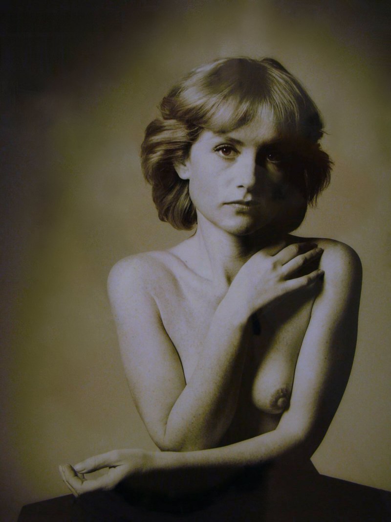 Изабель Юппер в молодости ню