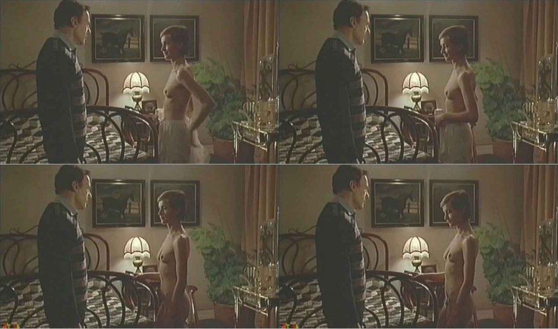 Семья Делюка голая Изабель