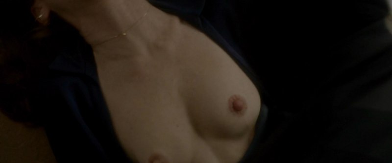 Алис Исааз голые сиськи