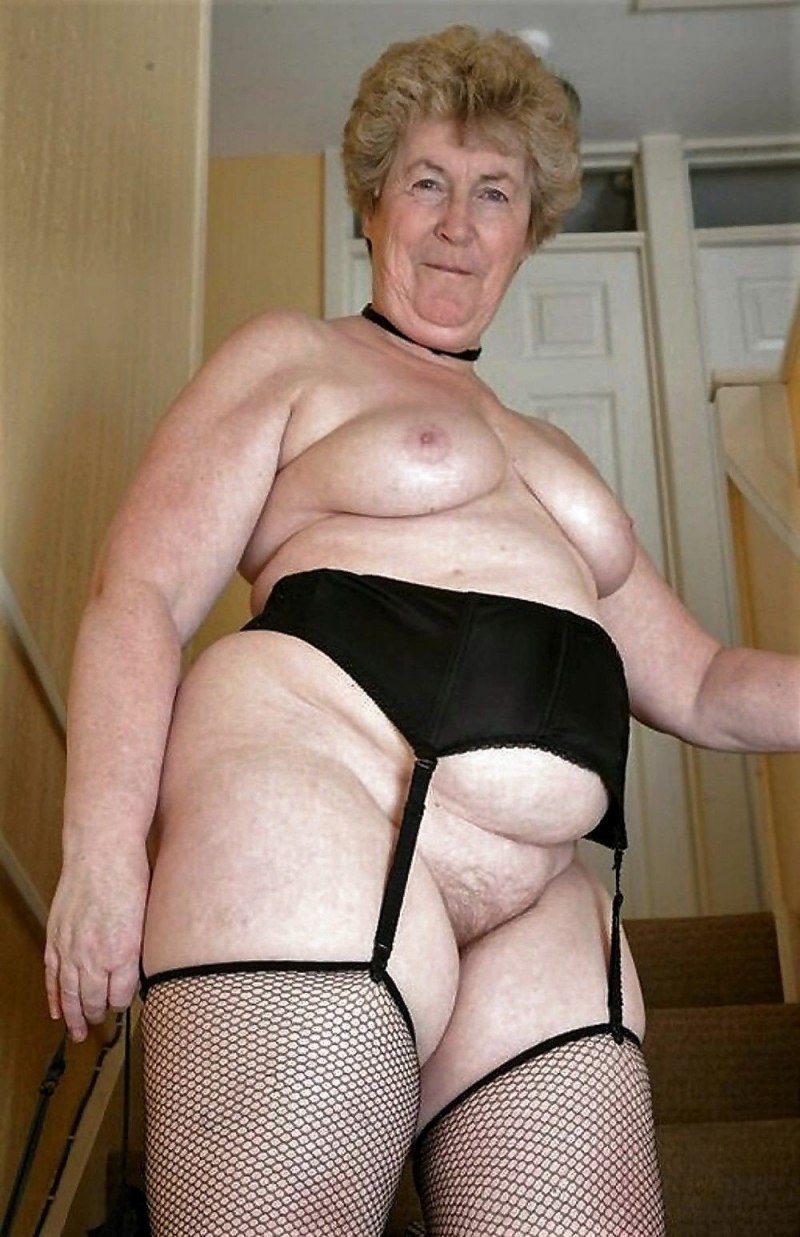 Порно. Большие жопы. С. Панталонами