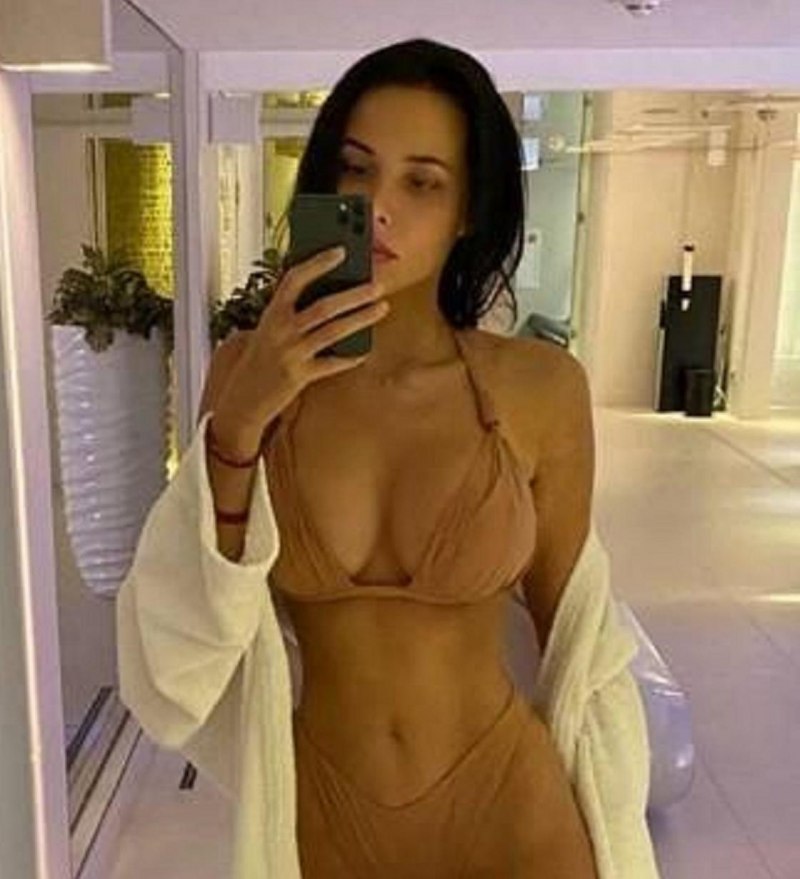 Анастасия Решетова топлесс