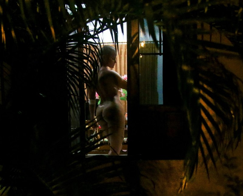 Луиз Бургуан постельные сцены