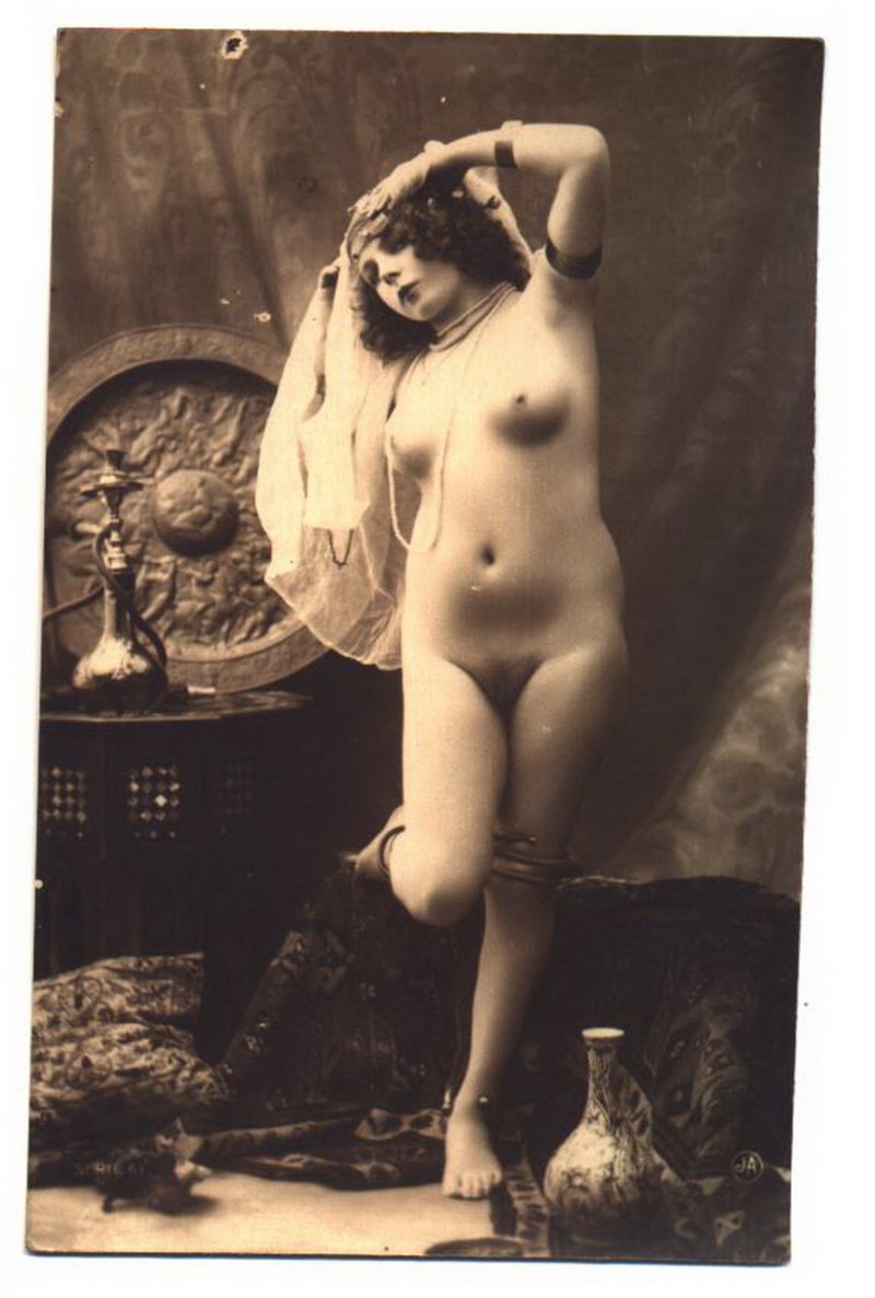 Голые женщины прошлого века