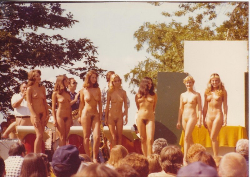 Конкурс красоты голая "Мисс Коверсада"