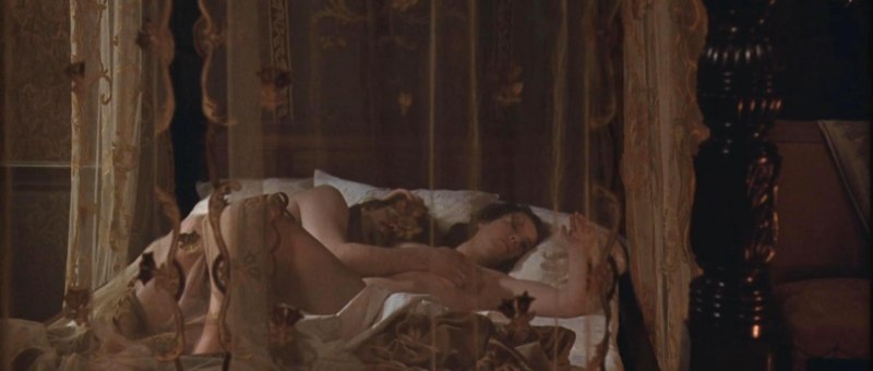 Оливия Уильямс постельные сцены