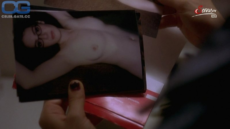 Сэльма Блэр голая в фильмах