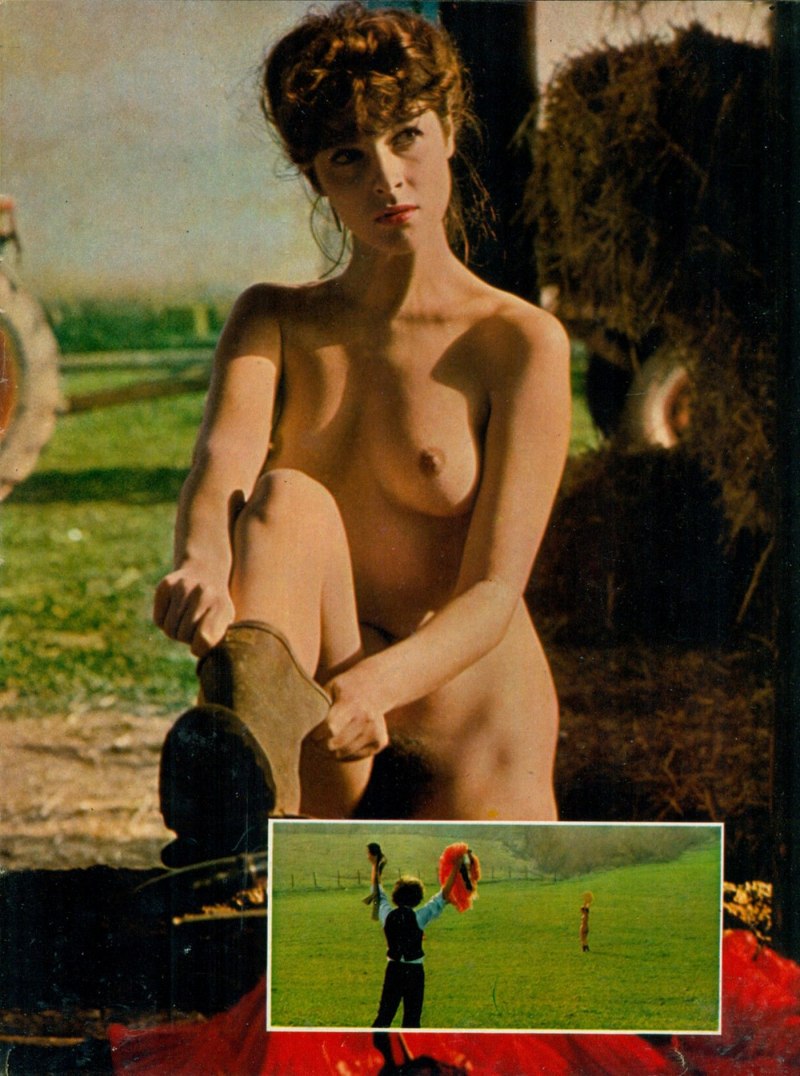 Антония Сантилли актриса ню