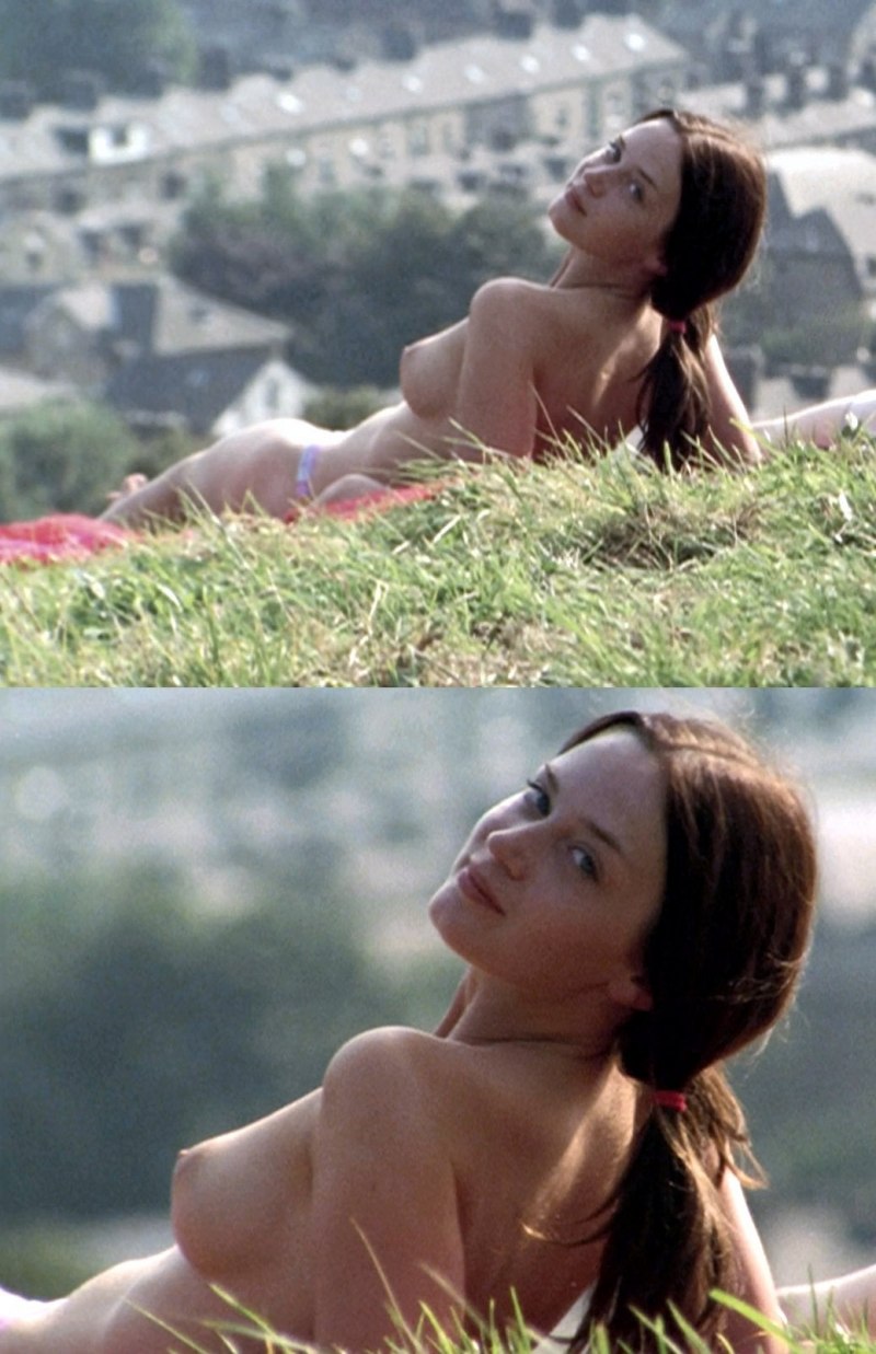 Эмили Блант плейбой