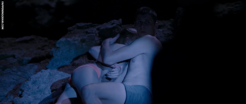 Бортич эротические сцены