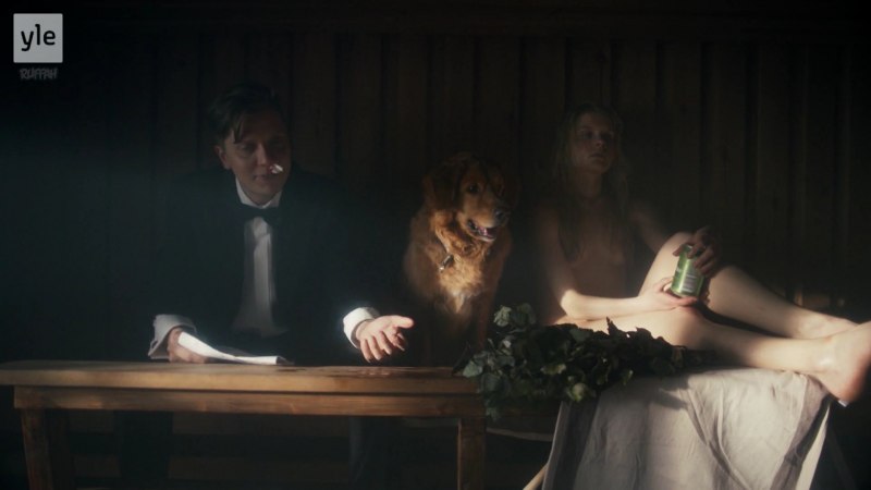 Алина Томников обнаженка