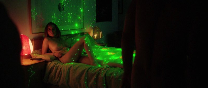 Линдси Лохан сиськи 2020