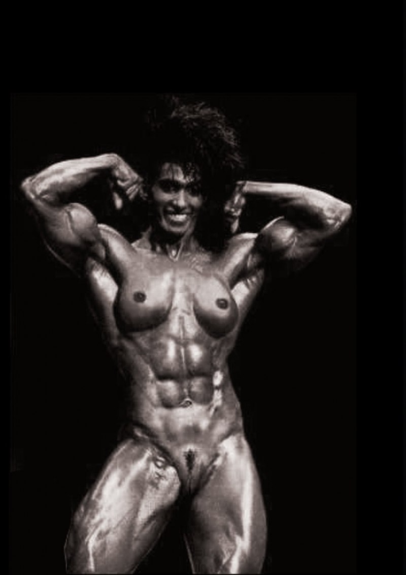 Грудастые культуристки